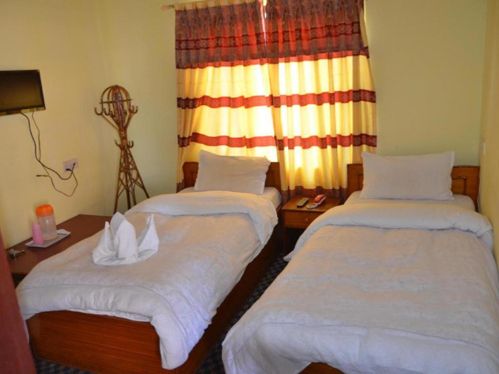 Hotel Royal Image Pokhara Exterior foto