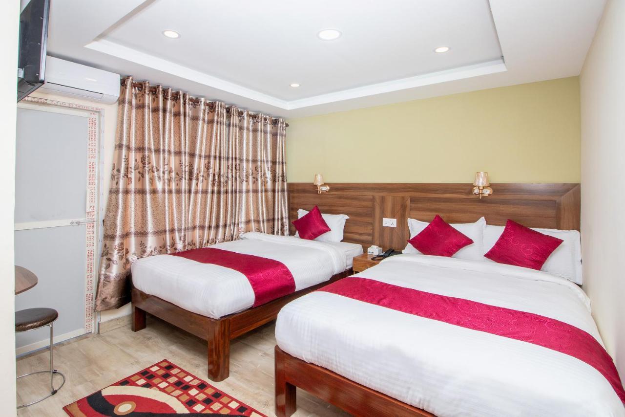 Hotel Royal Image Pokhara Exterior foto