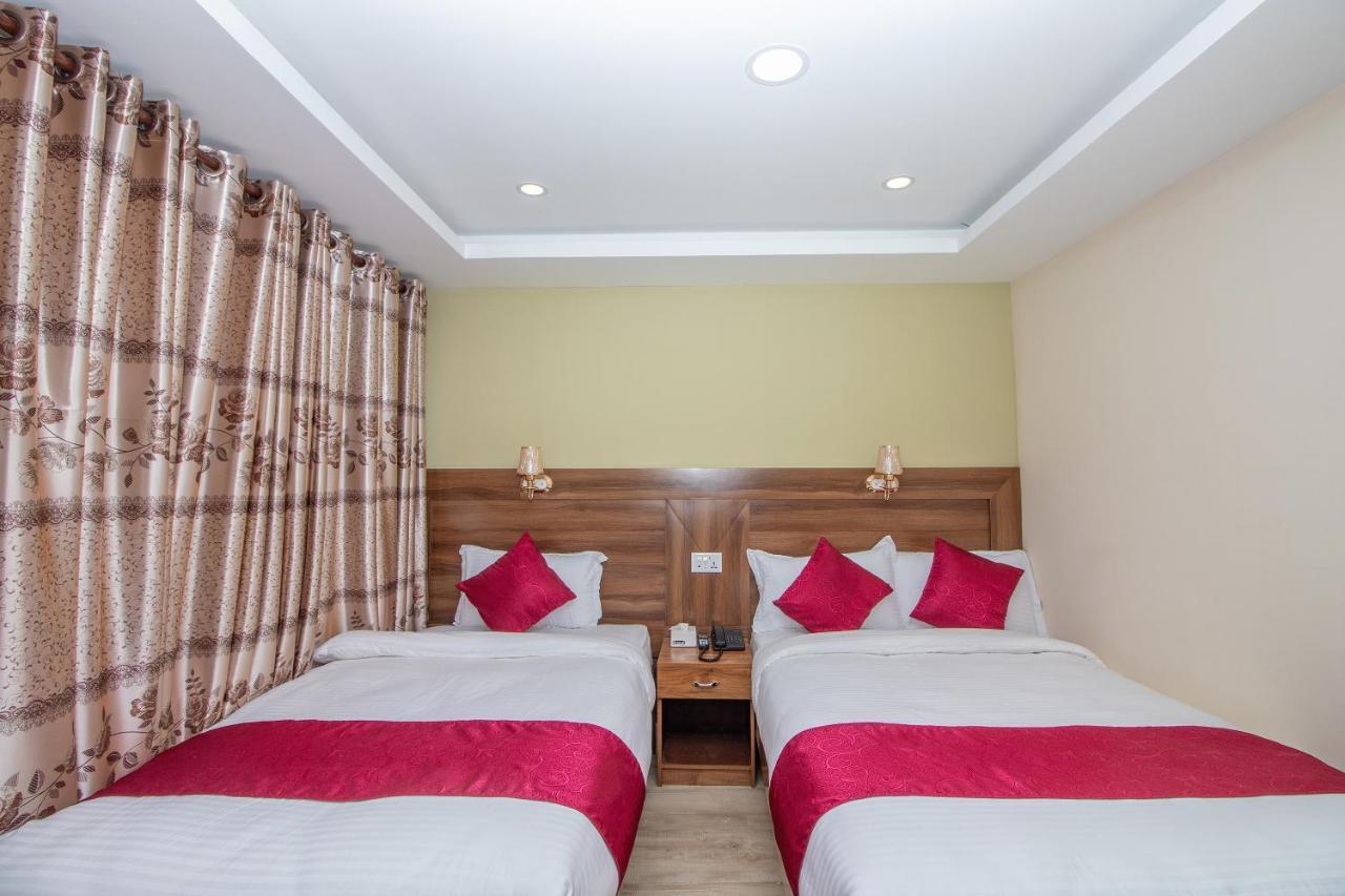 Hotel Royal Image Pokhara Exterior foto