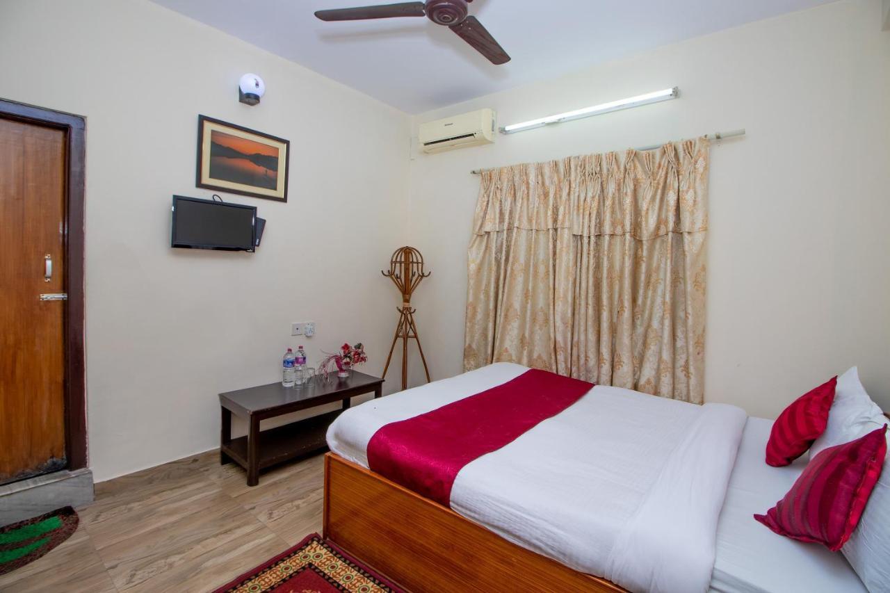 Hotel Royal Image Pokhara Exterior foto